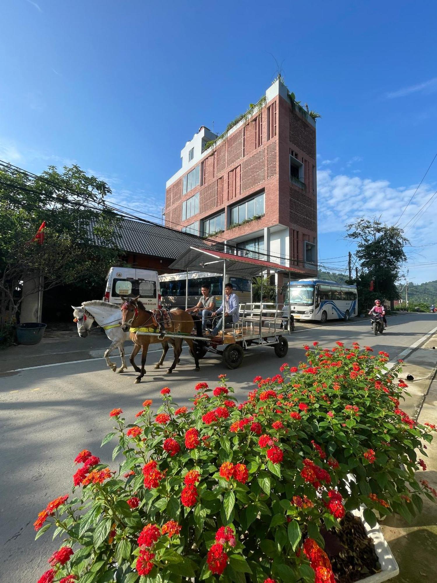 Hotel Samu Лао Кай Екстериор снимка